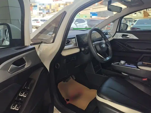 Geely Geometry E Firefly — Фото автомобиля 15