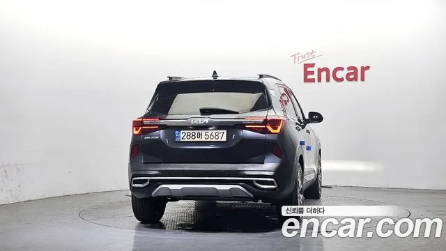Kia Seltos Seltos Бензин 1.6 турбо 2WD — Фото автомобиля 4