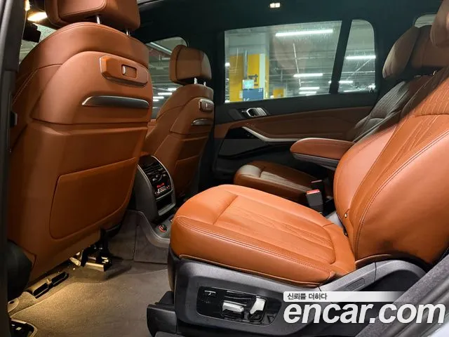 BMW X7 G07 — Фото автомобиля 13