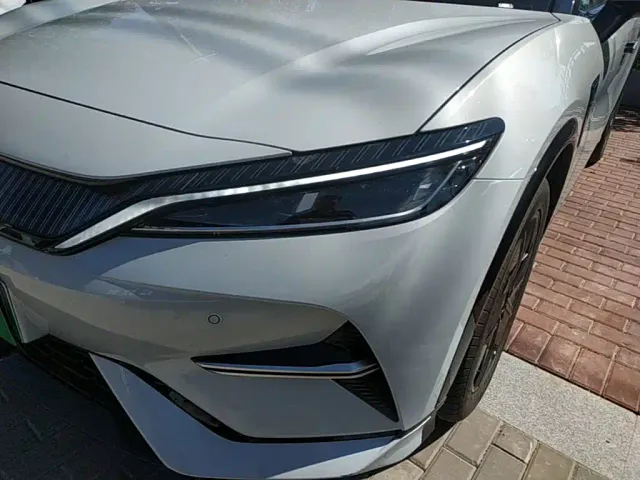BYD Song L EV — Фото автомобиля 23
