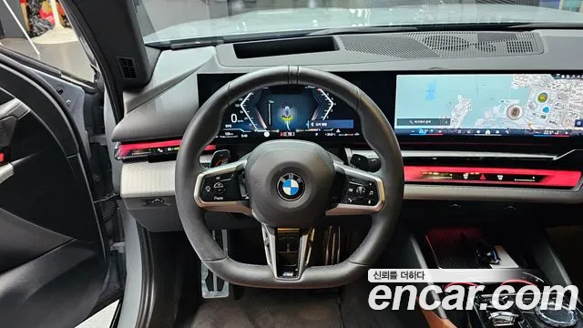 BMW 5-Series 5 серия (G60) 530i xDrive M Sport — Фото автомобиля 13