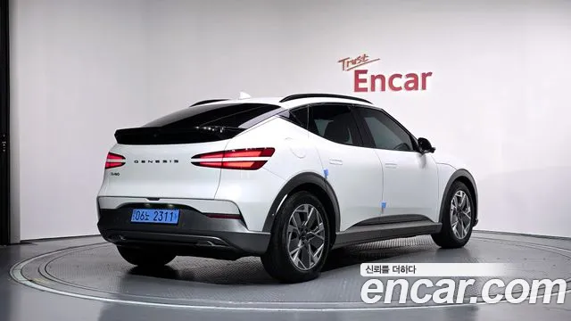 Genesis GV60 — Фото автомобиля 2