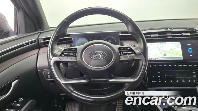 Hyundai Tucson Tucson (NX4) Бензин 1.6 турбо 2WD — Фото автомобиля 13
