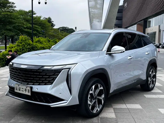 Geely Boyue L — Фото автомобиля 4