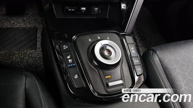 Kia Seltos New — Фото автомобиля 9