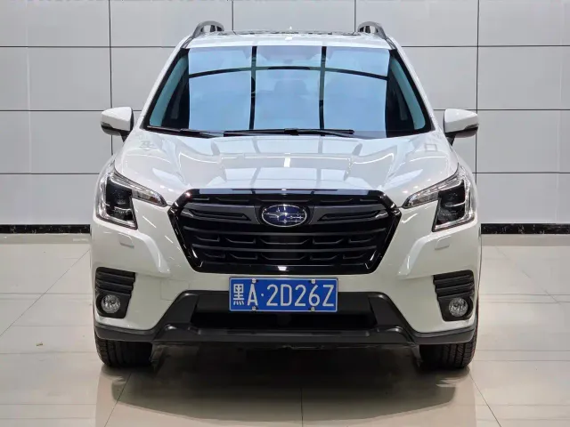 Subaru Forester — Фото автомобиля 2
