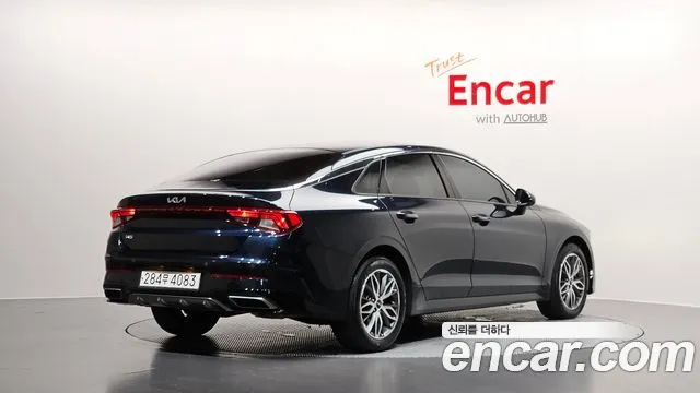 Фотография автомобиля — Kia K5 Generation 3