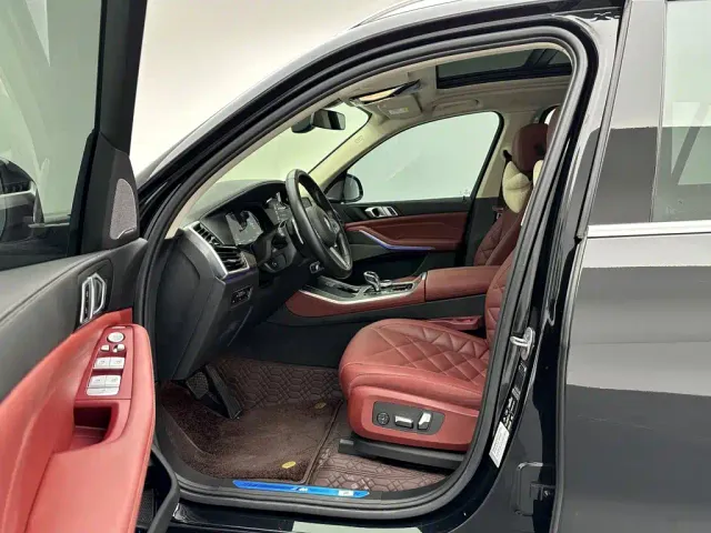 BMW X5 — Фото автомобиля 9