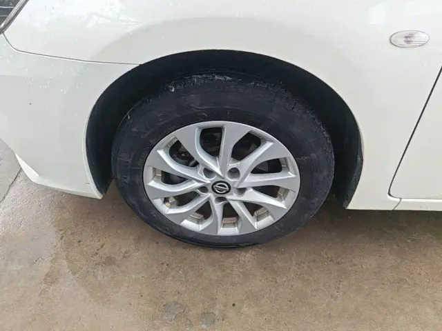 Nissan Sylphy — Фото автомобиля 22