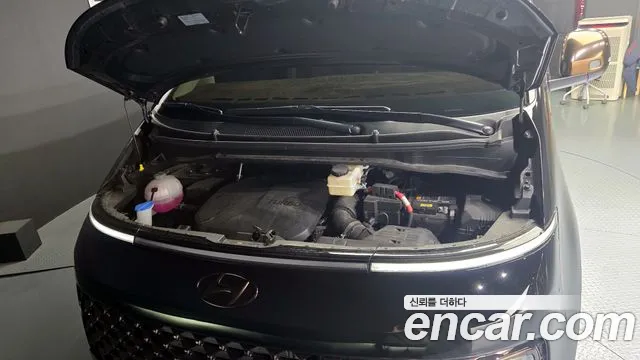 Hyundai Staria Staria — Фото автомобиля 6