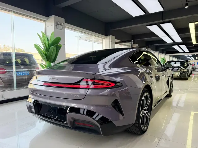Xiaomi SU7 — Фото автомобиля 5