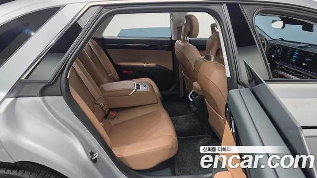 Hyundai Grandeur GN7 — Фото автомобиля 18