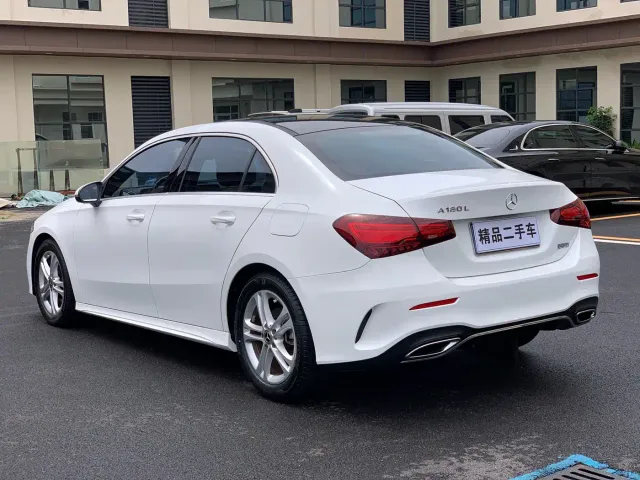 Mercedes-Benz A-Class — Фото автомобиля 6