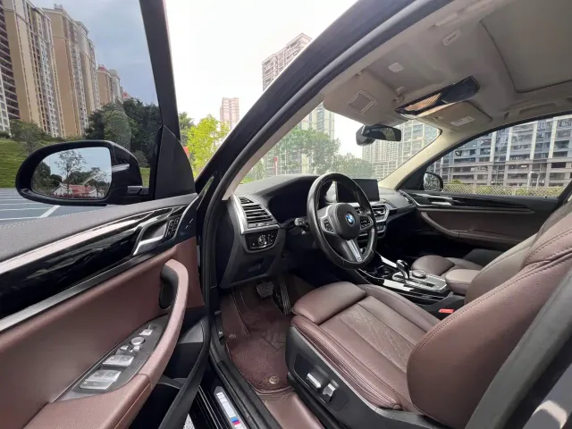 BMW X3 — Фото автомобиля 13