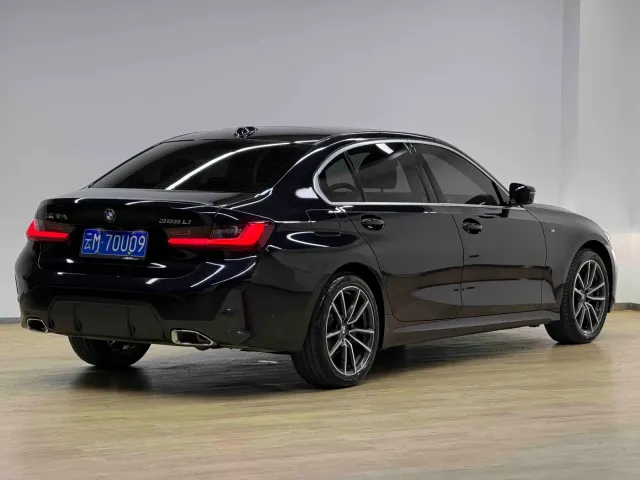 BMW 3 Series — Фото автомобиля 27