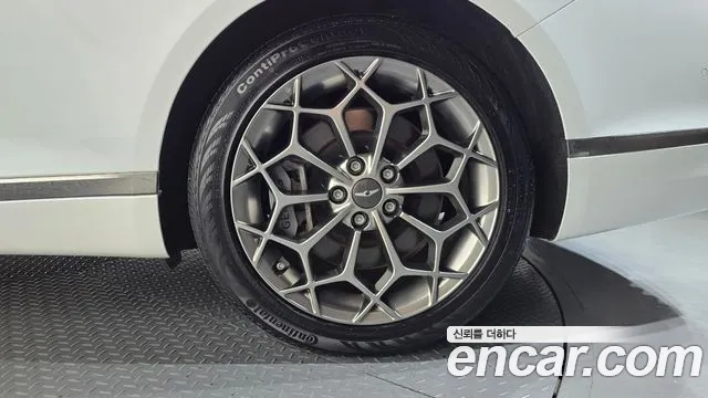Genesis G80 RG3 — Фото автомобиля 20