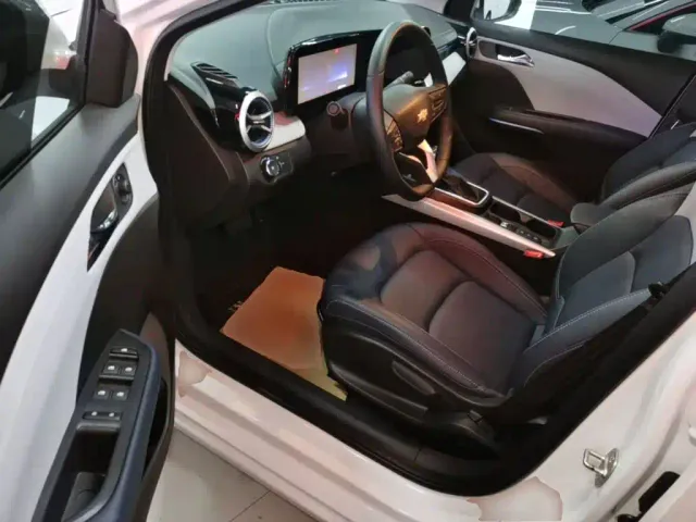 Chevrolet Monza — Фото автомобиля 14
