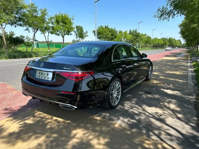 Mercedes-Benz S-Class — Фото автомобиля 15