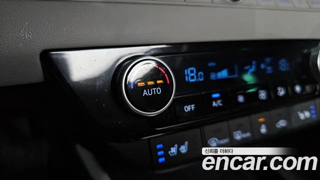 Hyundai AVANTE Avante (CN7) — Фото автомобиля 28