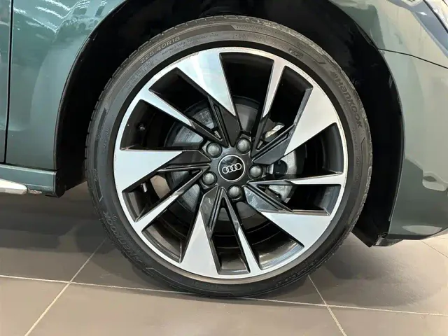 Audi Audi A3 2024 Model A3L Limousine 35 TFSI Fashion Sport — Фото автомобиля 15