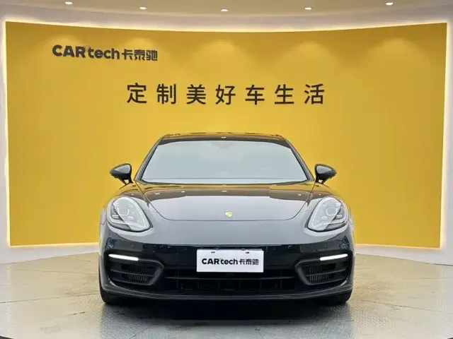 Porsche Panamera — Фото автомобиля 3