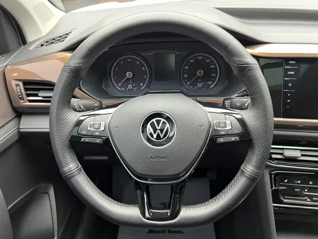 Volkswagen Tharu — Фото автомобиля 10