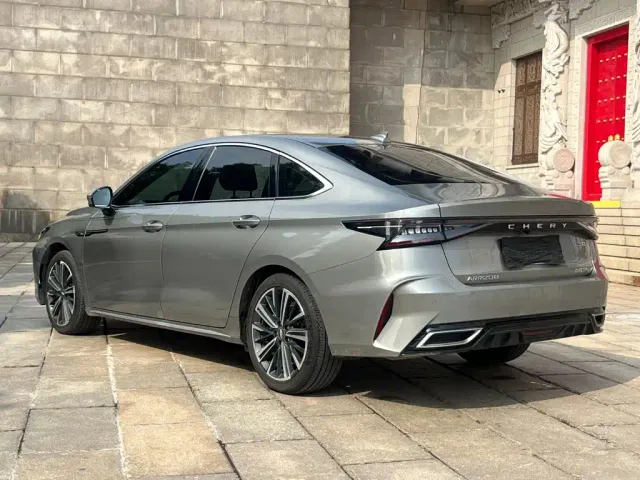 Chery Arrizo 8 — Фото автомобиля 4