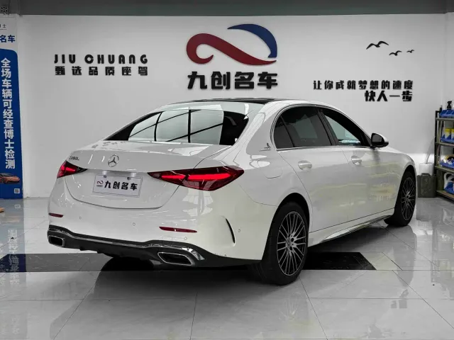 Mercedes-Benz C-Class — Фото автомобиля 12
