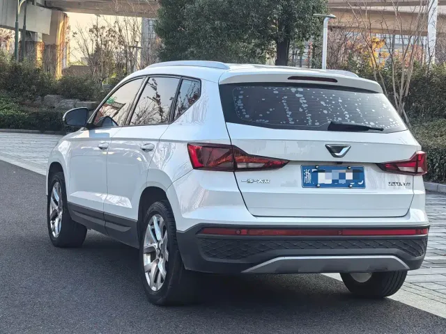 Jetta VS5 — Фото автомобиля 4