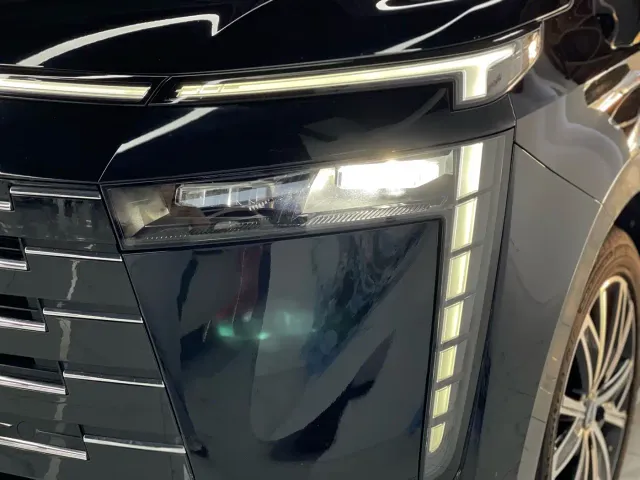 GAC Trumpchi E8 — Фото автомобиля 30