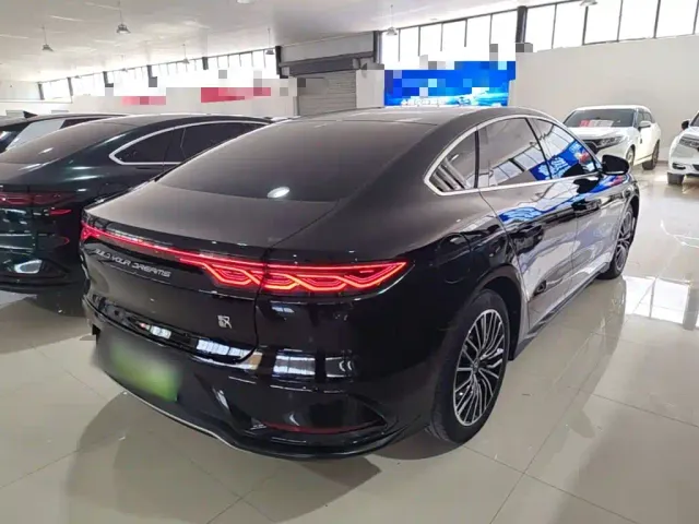 BYD Han — Фото автомобиля 6