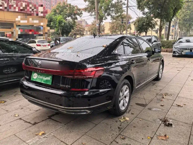 Volkswagen Passat — Фото автомобиля 6