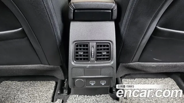 Renault Korea XM3 — Фото автомобиля 24