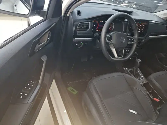 Volkswagen Tharu — Фото автомобиля 15
