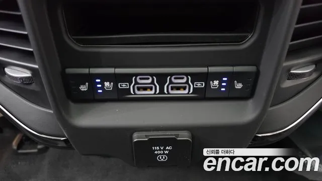Dodge Ram Pickup — Фото автомобиля 27