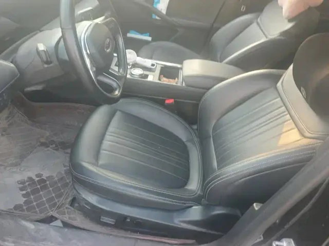 Ford Mondeo — Фото автомобиля 9