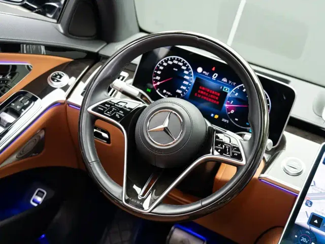 Mercedes-Benz Maybach S-Class — Фото автомобиля 15
