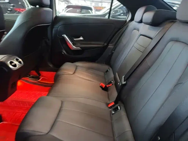 Mercedes-Benz A-Class — Фото автомобиля 16