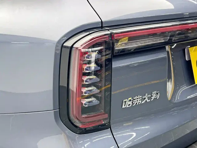 Haval Big Dog — Фото автомобиля 11