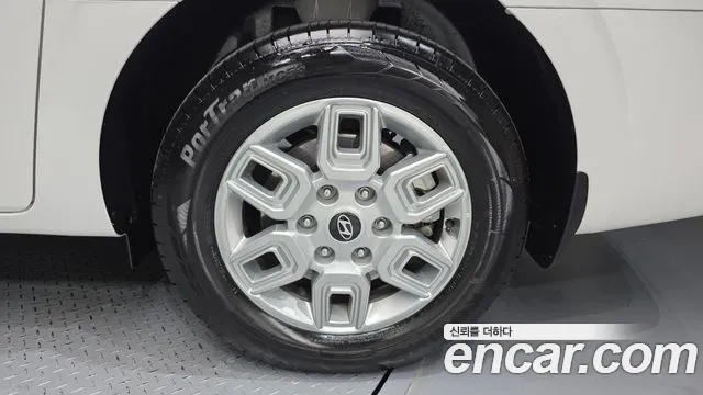 Hyundai Staria — Фото автомобиля 6