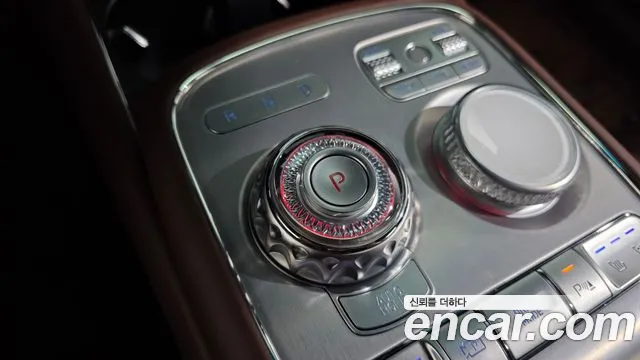 Genesis G90 Бензин 3.5 турбо AWD — Фото автомобиля 8