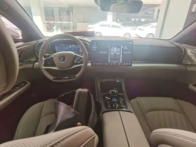 BYD Han — Фото автомобиля 9