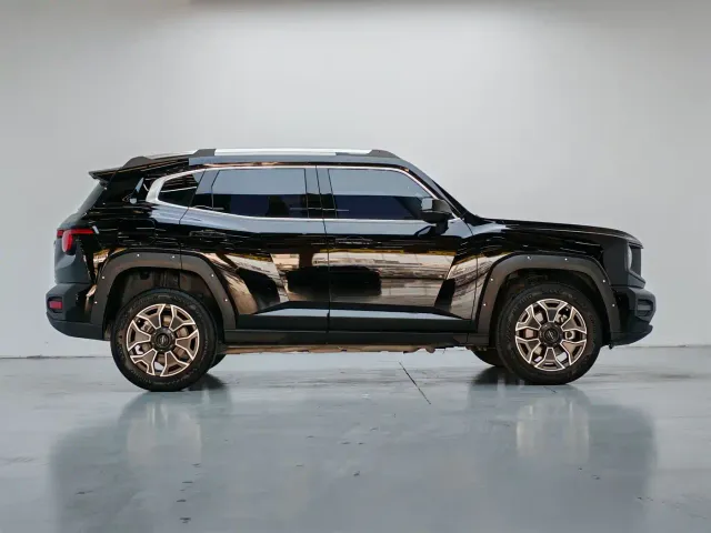 Haval Haval Second-Generation Big Dog New Energy 2023 DHT-PHEV 105km Trendy Electric Edition Plus — Фото автомобиля 14
