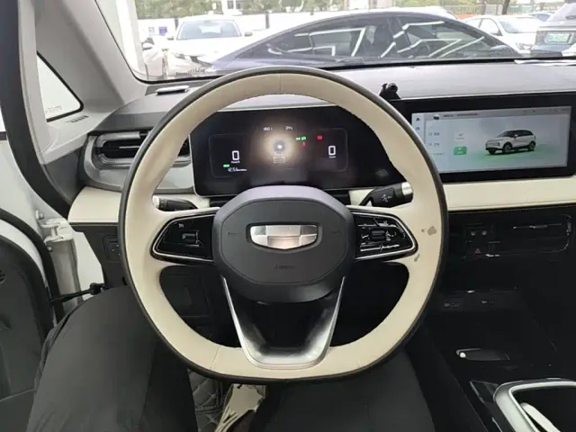 Geely Geometry E Firefly — Фото автомобиля 10