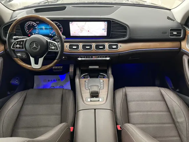 Mercedes-Benz GLS-Class — Фото автомобиля 25