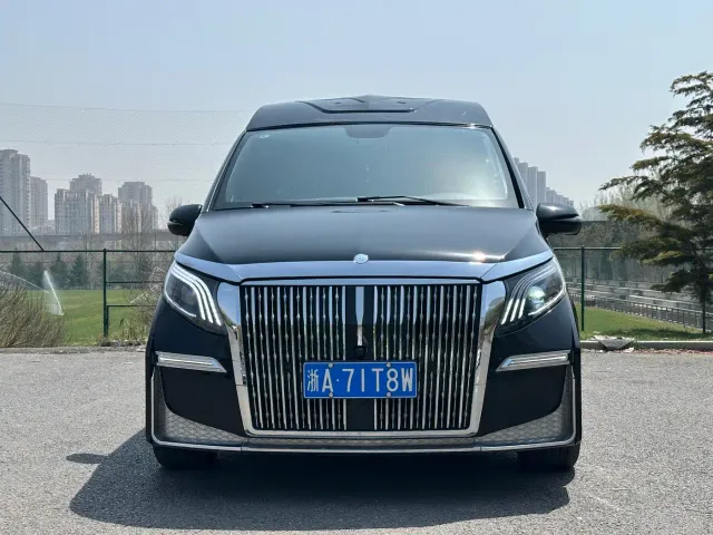 Фотография автомобиля — Mercedes-Benz Vito