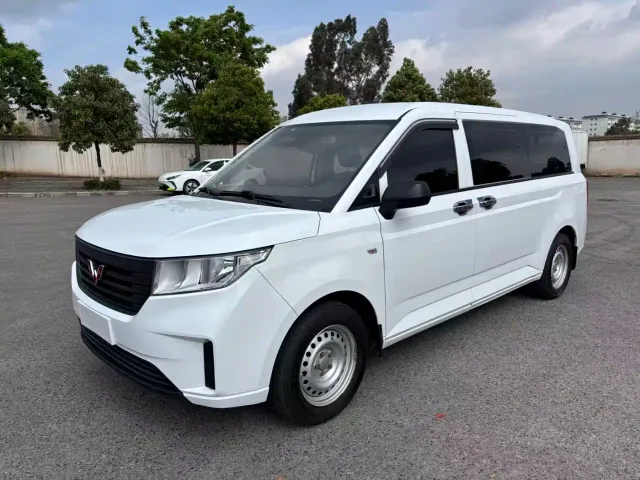 Wuling Zhengcheng — Фото автомобиля 3