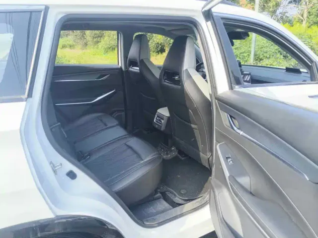 Changan CS75 Plus — Фото автомобиля 11