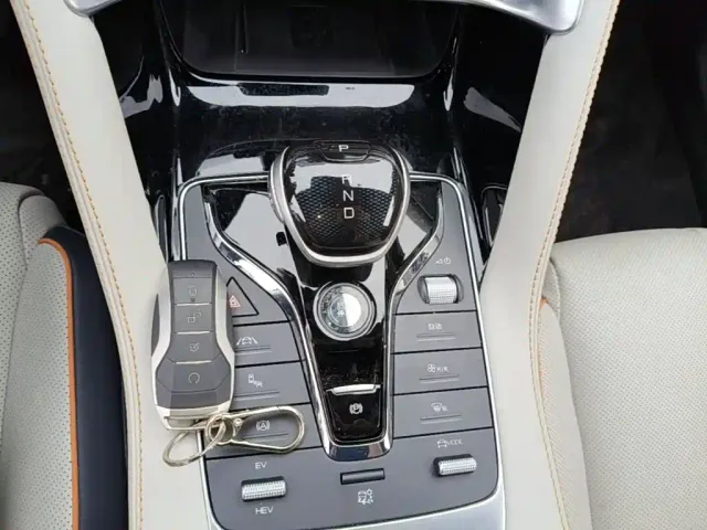 BYD Song PLUS — Фото автомобиля 13