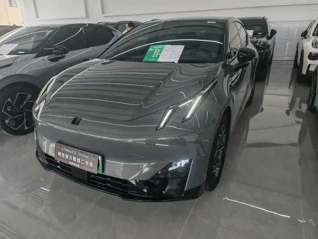 Фотография автомобиля — Lynk & Co Z20
